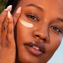 Ole Henriksen Truth Banana Bright+ Eye Creme, 15 Ml -Murad Shop 840026657693 1